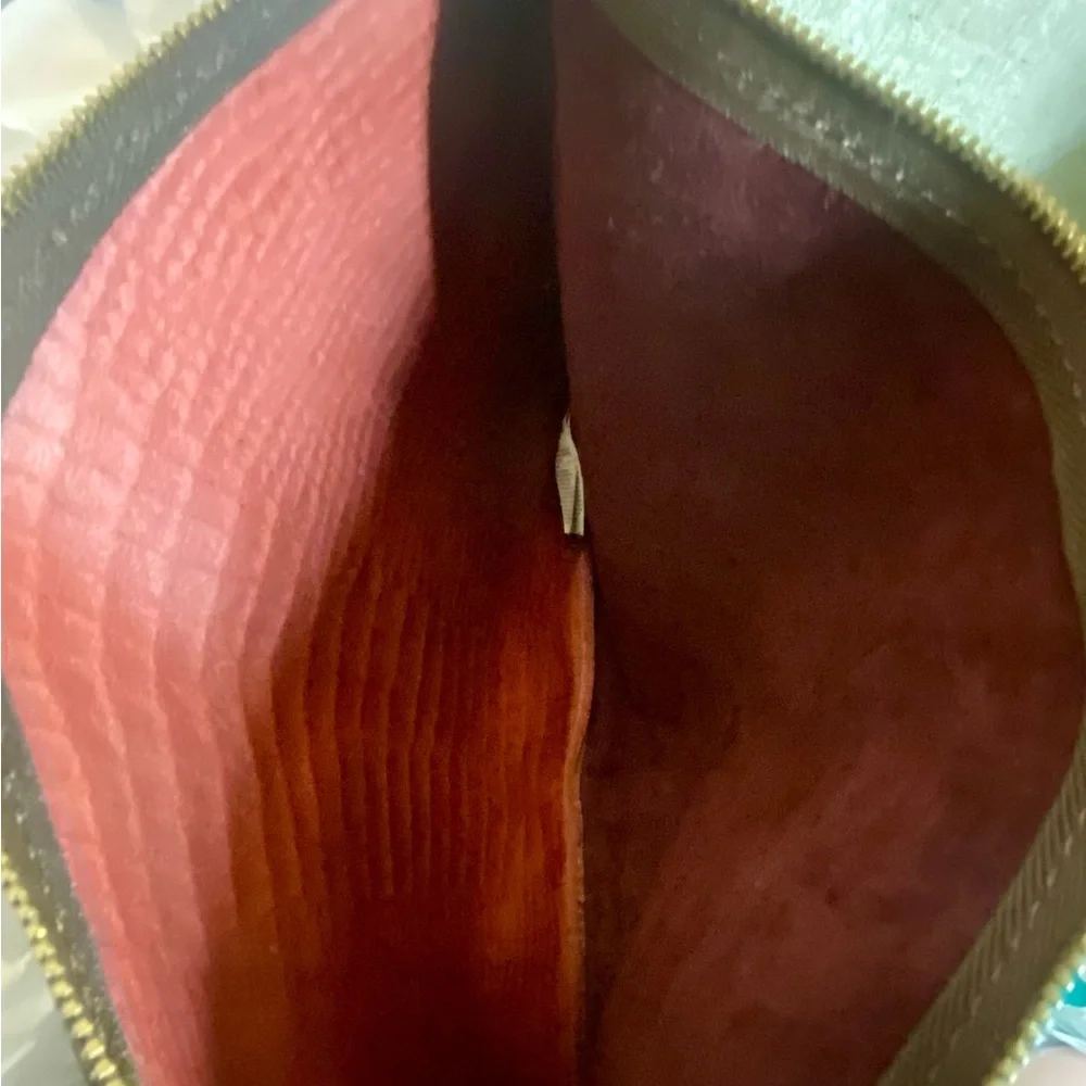 🌹Banana Republic Croc Embossed Leather/Suede Pouch🌹#REDBANANA